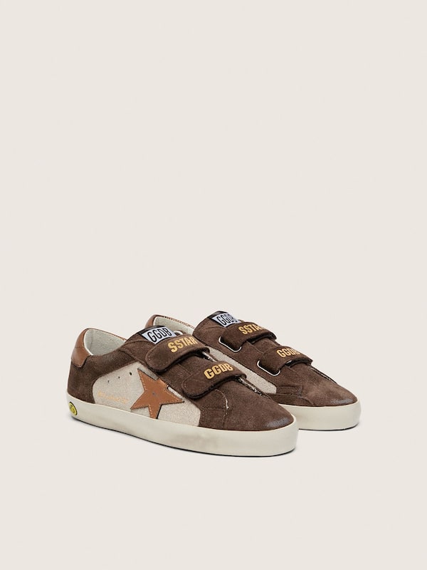 Junior Old School in sand laminated leather and brown suede, with orange laminated leather star