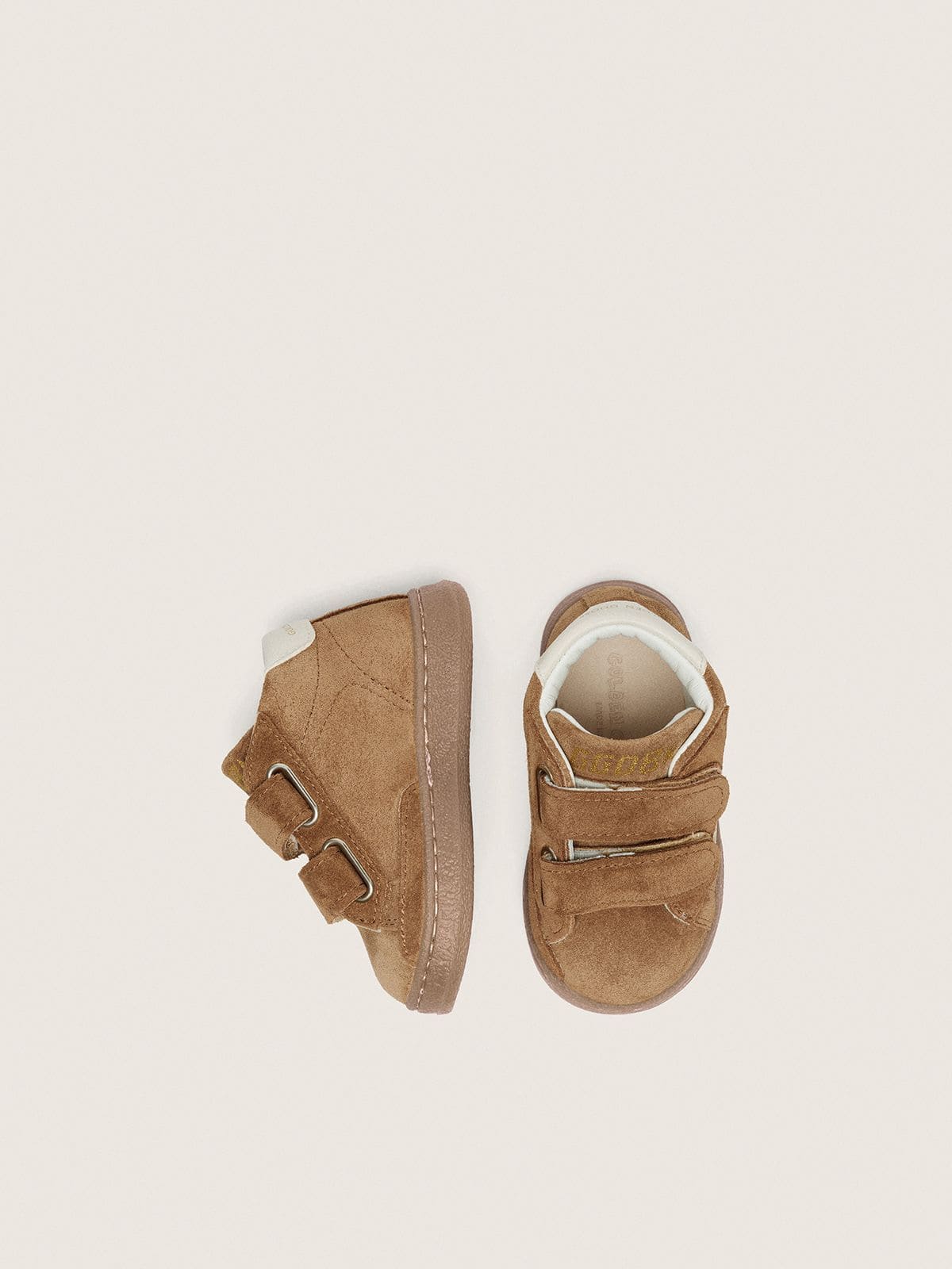 Junior June in tobacco-colored suede with cream leather star