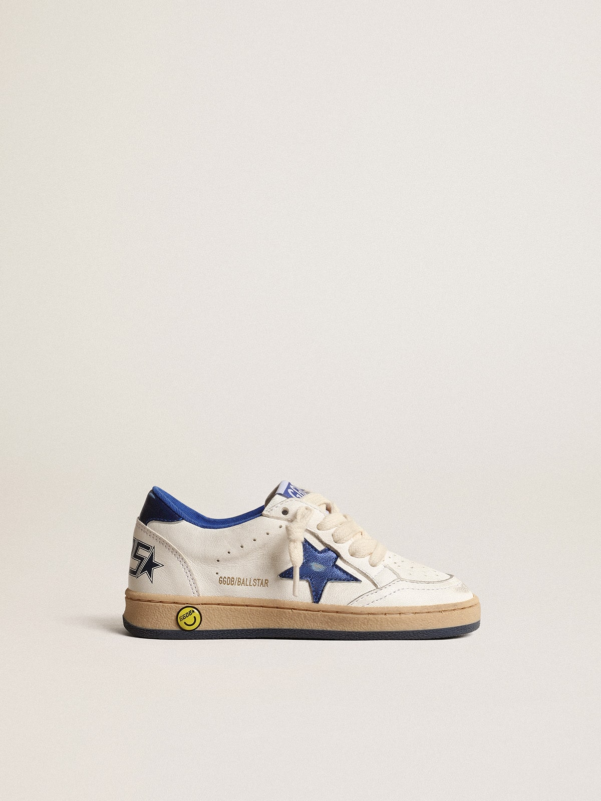 Golden Goose - Ball Star Junior con estrella y refuerzo del talón de piel laminada en azul in 