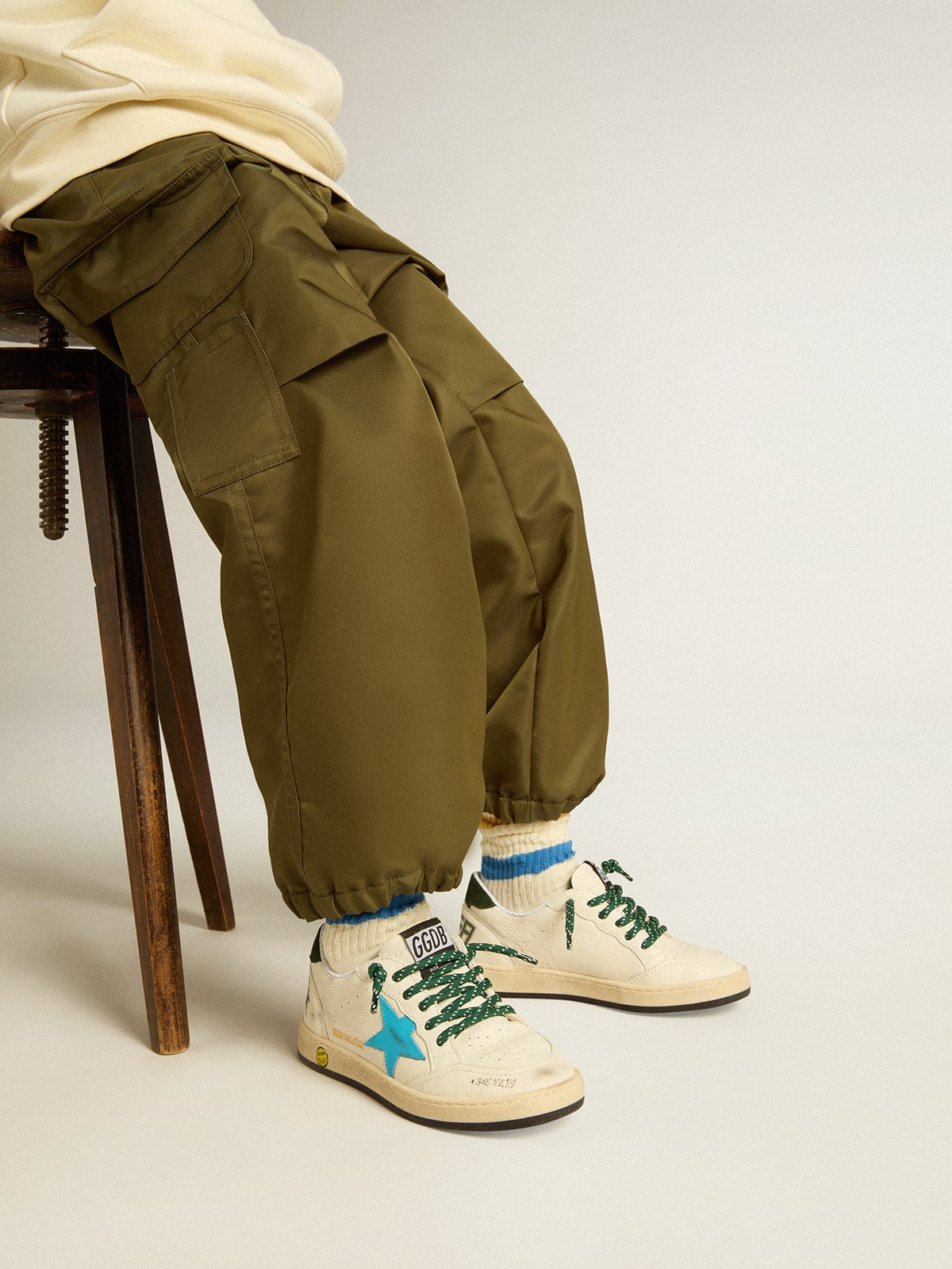 Golden Goose - Junior Ball Star with turquoise star and green suede heel tab in 