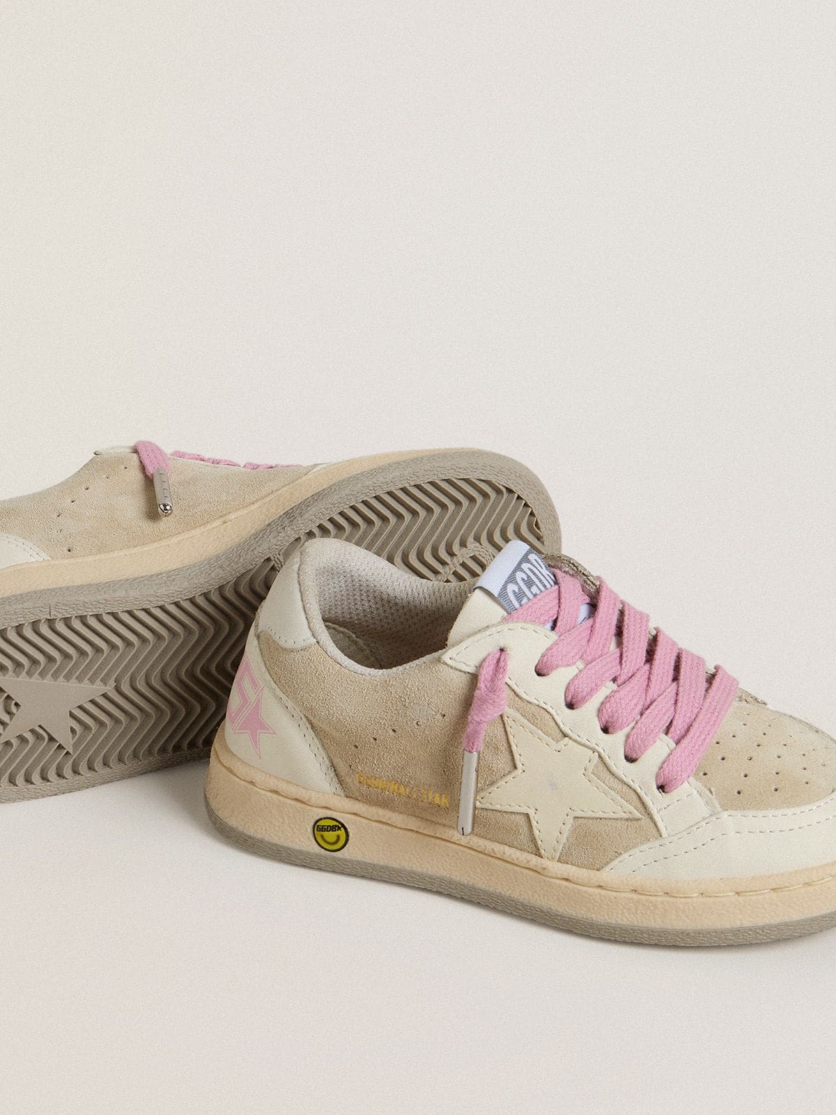 Golden Goose - Junior Ball Star in pearl suede with leather star and heel tab in 