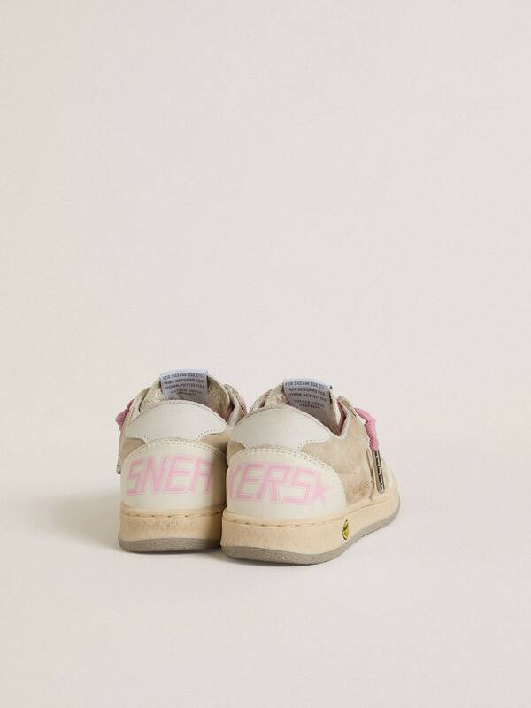 Golden Goose - Junior Ball Star in pearl suede with leather star and heel tab in 