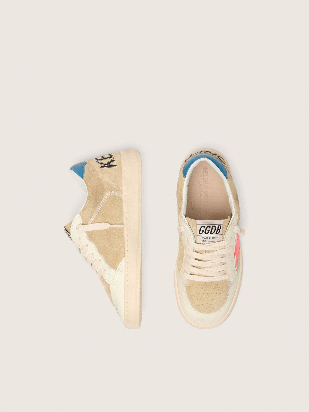 Golden Goose - Ball Star Junior in beige suede with red star and light blue heel tab in 