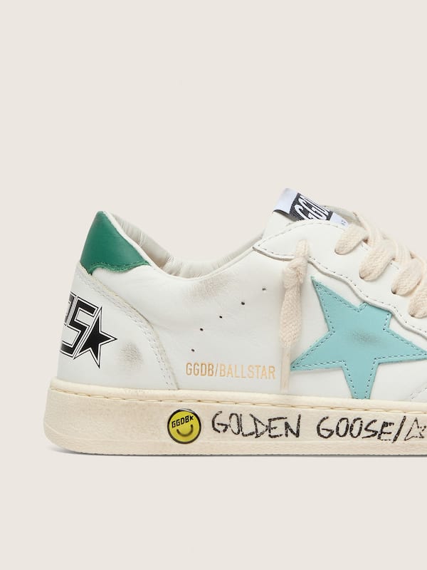 Golden Goose - Junior Ball Star in white leather with aqua-green leather star in 