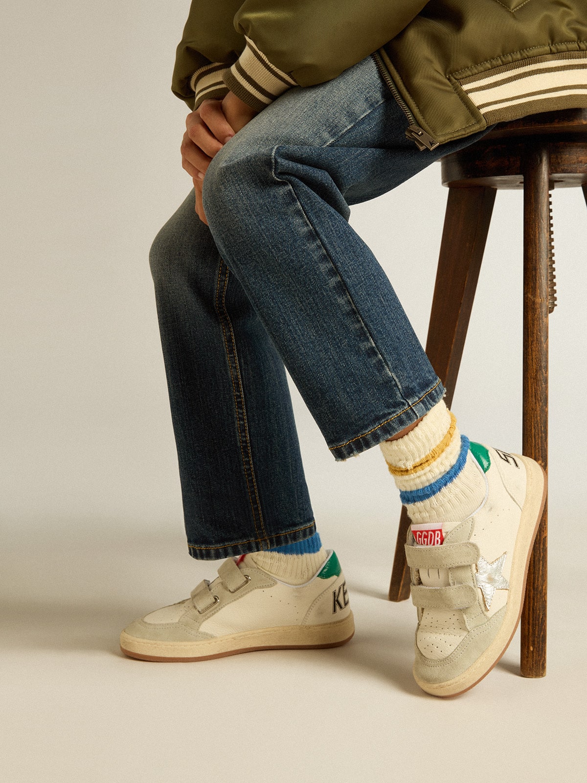 Golden Goose - Ball Star Junior con stella argento e talloncino in suede verde in 