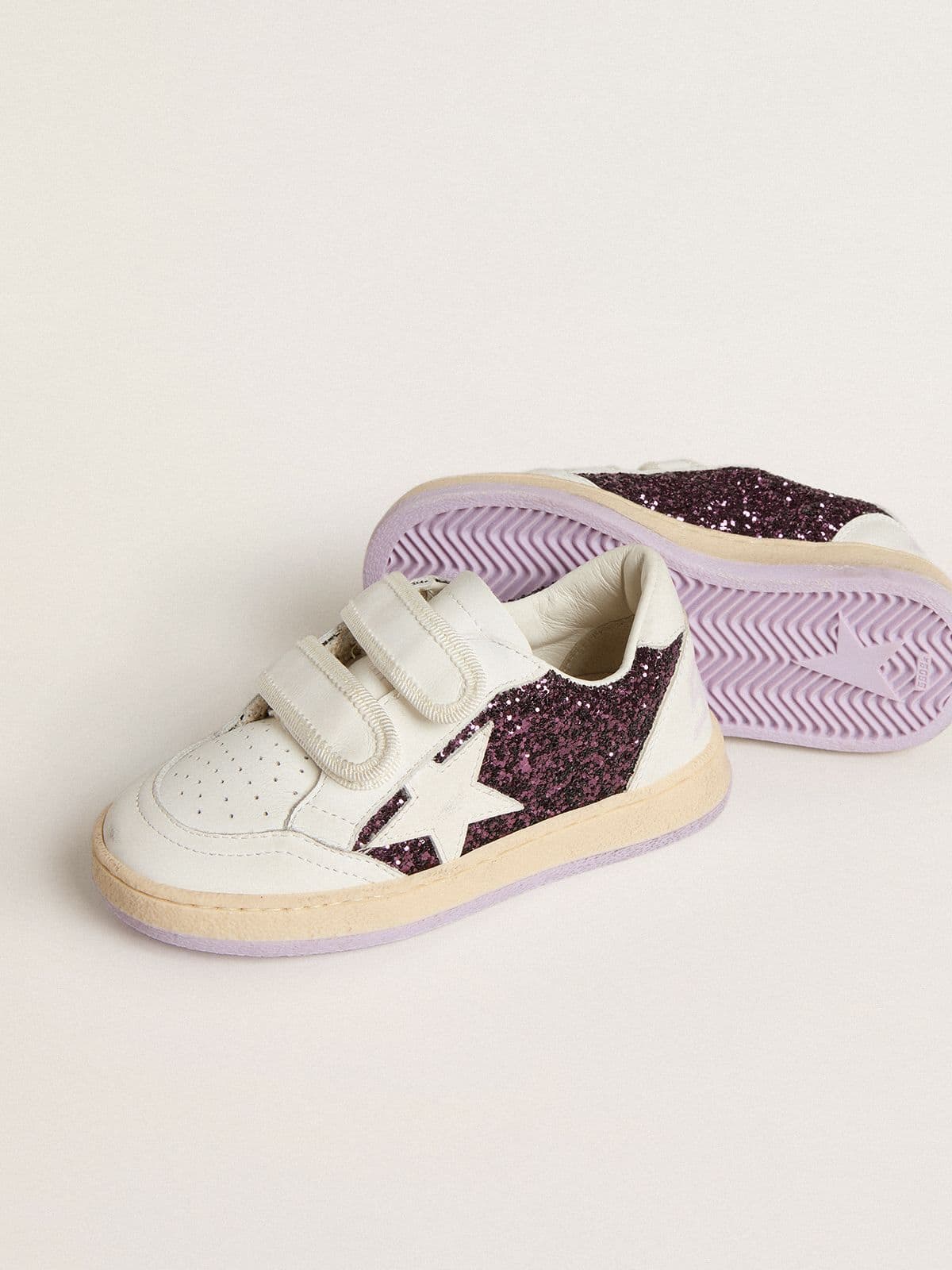 Golden Goose - Junior Ball Star in purple glitter with white leather star and heel tab in 