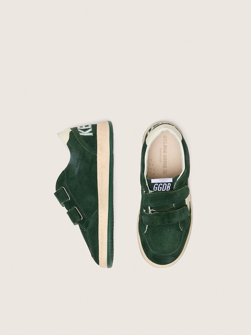 Golden Goose - Ball Star Junior de ante verde bosque con estrella y refuerzo del tal&oacute;n de piel color crema in 