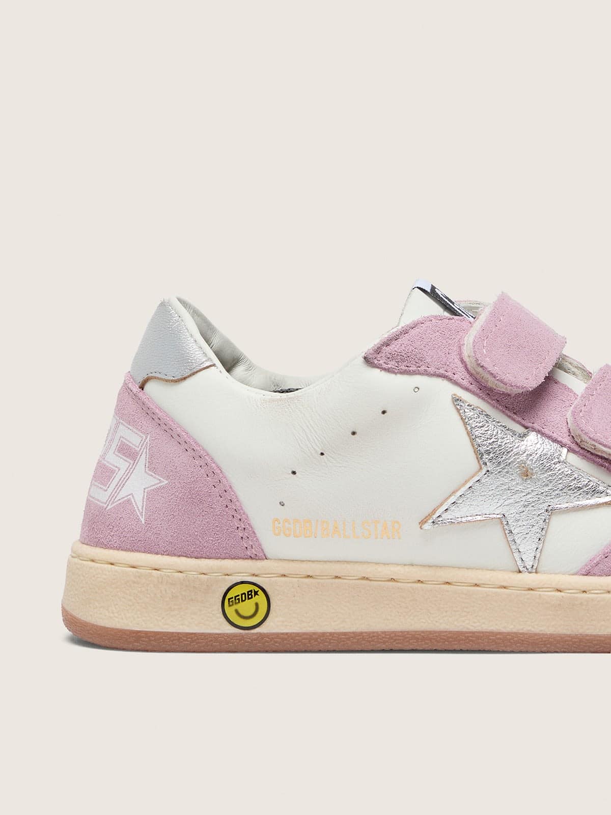 Golden Goose - Ball Star junior de couro branco com estrela de couro met&aacute;lico prateado e inser&ccedil;&otilde;es de suede lil&aacute;s in 