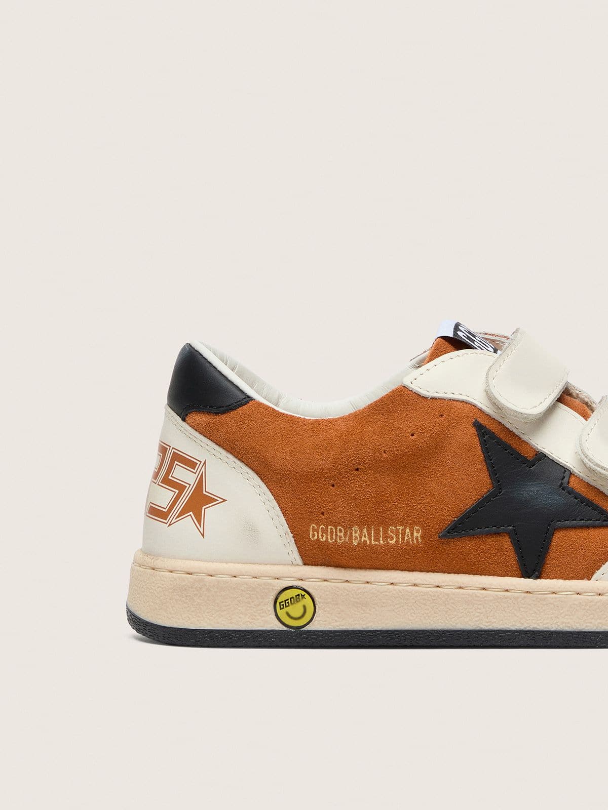 Golden Goose - Junior Ball Star in brick-red suede and cream leather with black leather star in 