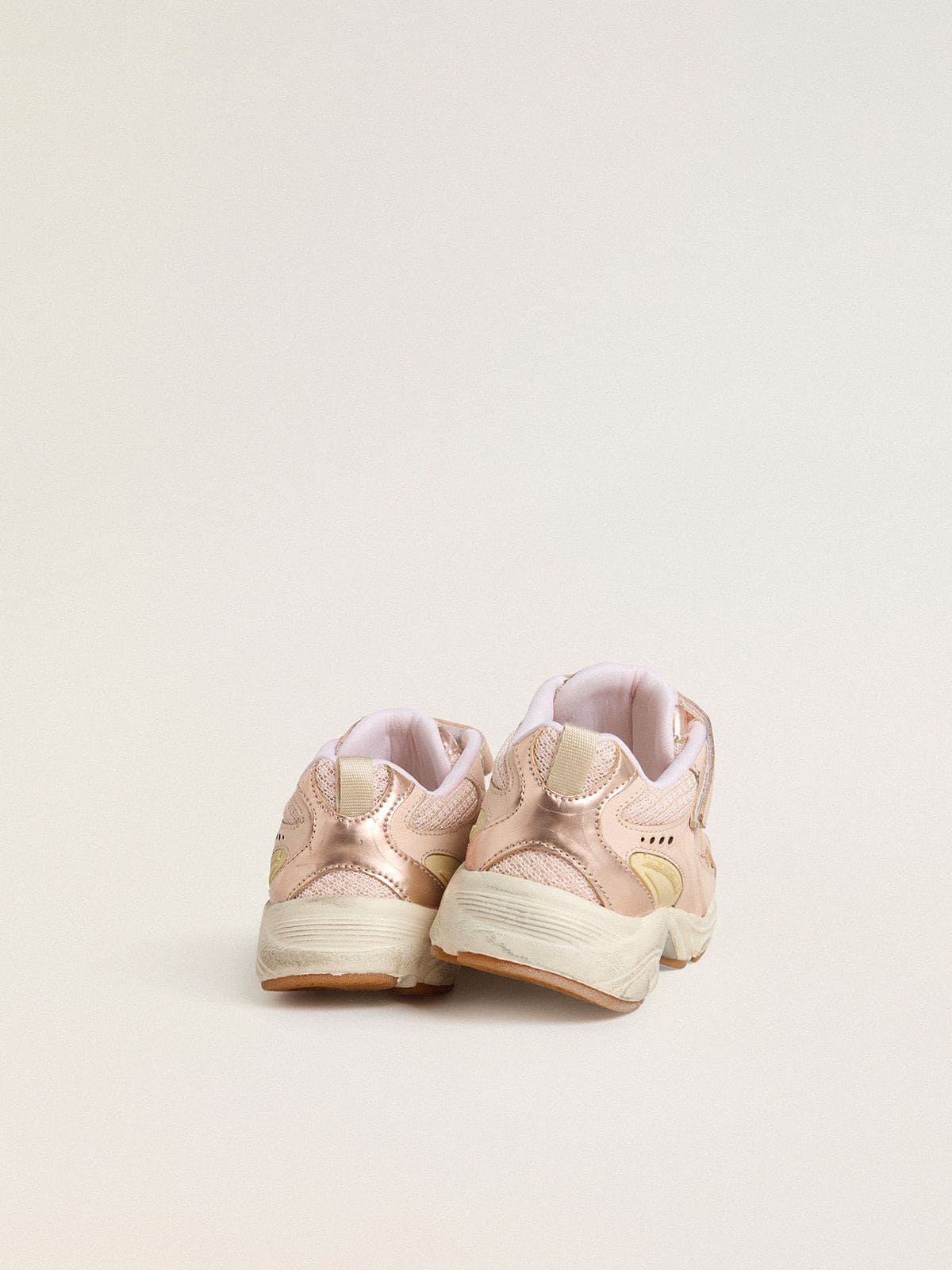 Golden Goose - Junior Lightstar in pink leather and mesh with pink leather star in 