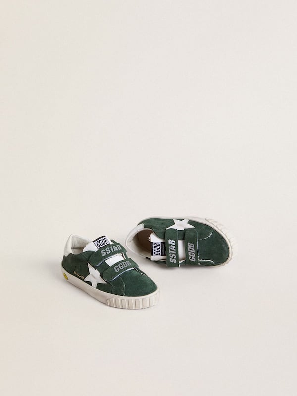 Golden Goose - Old School Junior in green suede with white leather star and heel tab in 