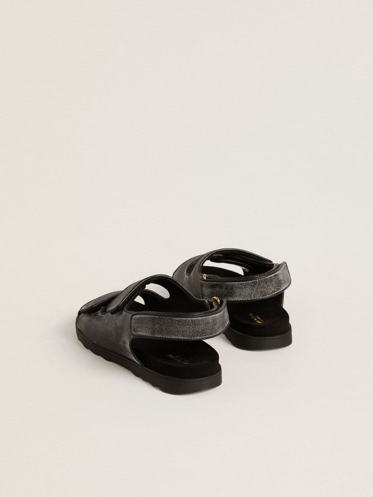Golden Goose - Noa Junior sandals in distressed black leather in 