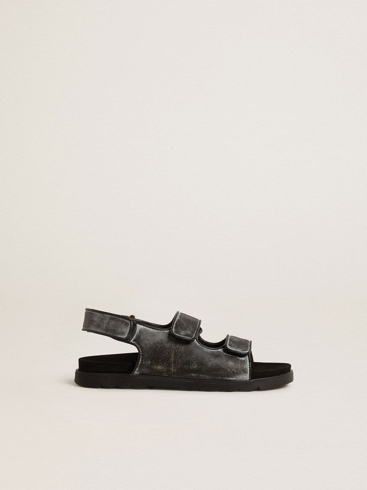 Golden Goose - Noa Junior sandals in distressed black leather in 