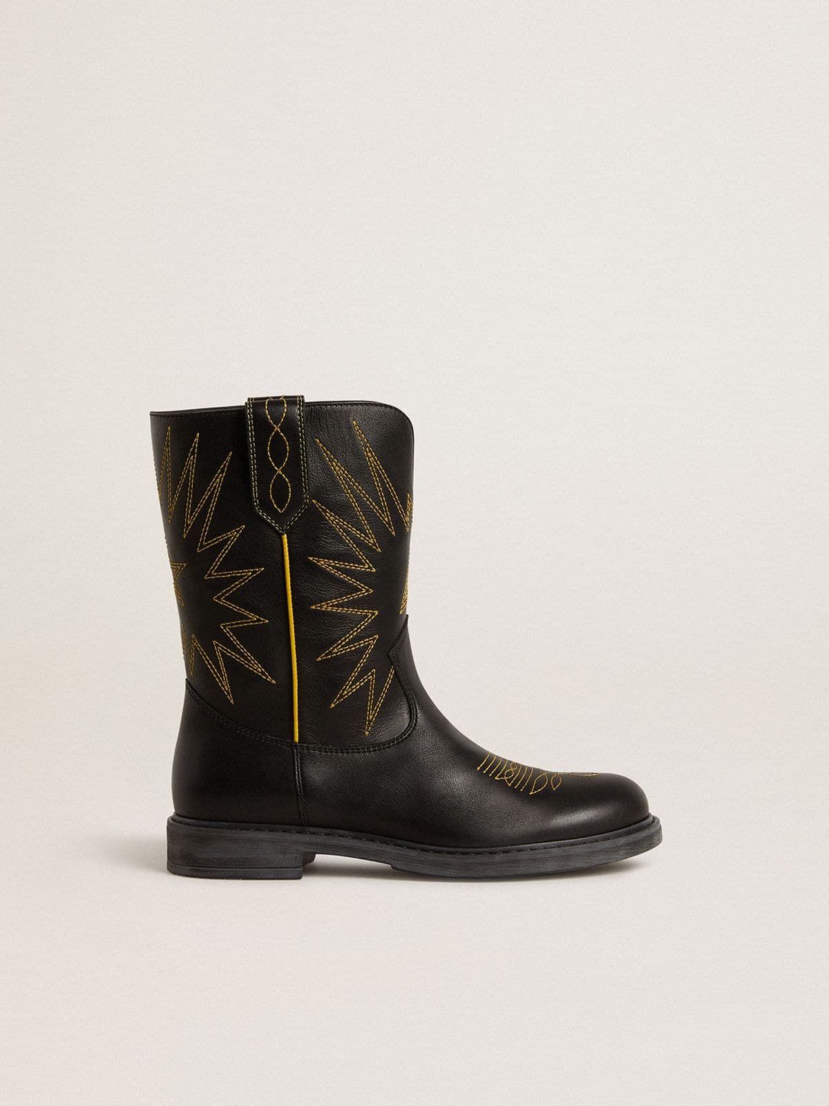 Golden Goose - Bottes Wish Junior en cuir noir avec broderie étoile jaune in 