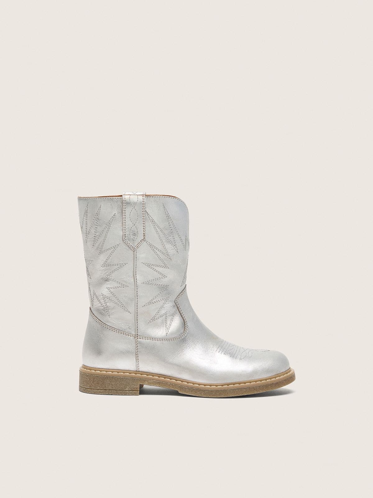 Golden Goose - Junior Wish boots in silver metallic leather with star embroidery in 