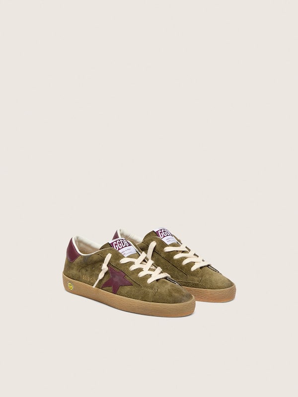 Golden Goose - Junior Super-Star in military-green suede with burgundy leather star and heel tab in 