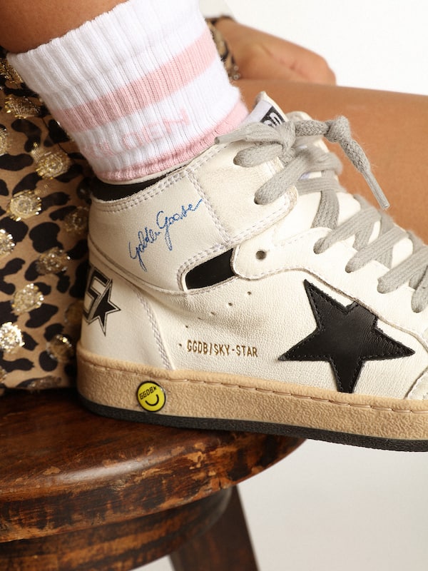 Golden Goose - Ribbed socks with pink stripes and logo in 