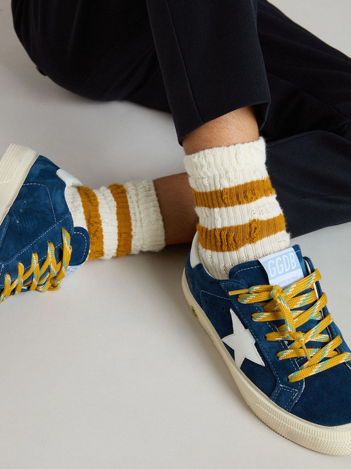 Golden Goose - Kids’ white socks with tobacco-colored stripes in 