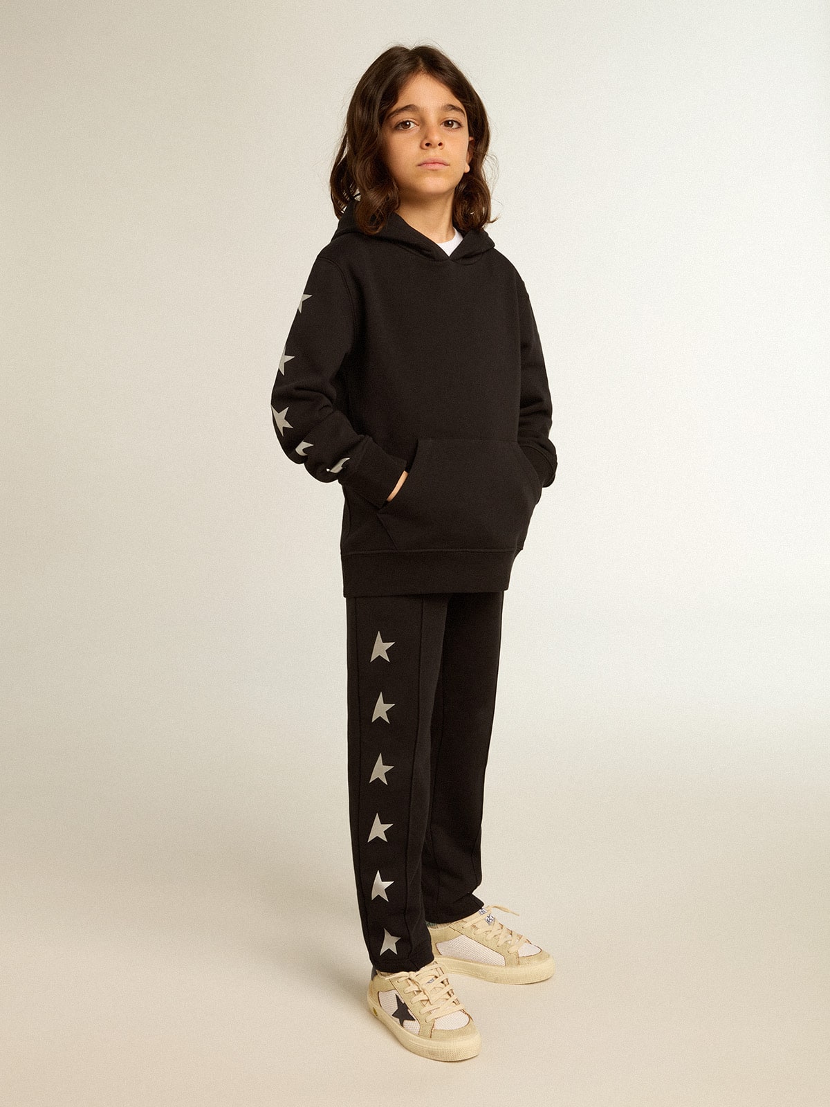 Golden Goose - Boys’ hooded sweatshirt in black with contrasting silver stars in 