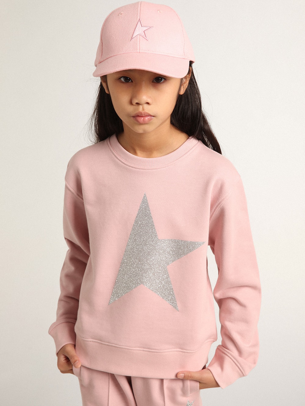 Golden Goose - Sweat-shirt rose avec grande étoile à paillettes argentées sur le devant in 