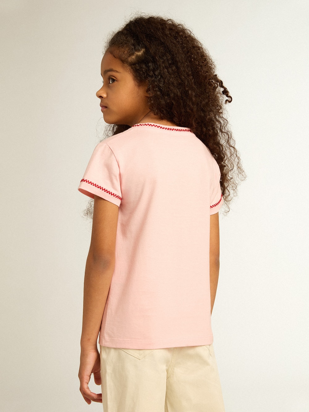 Golden Goose - Pink T-shirt with red trim and embroidered flower on the heart in 