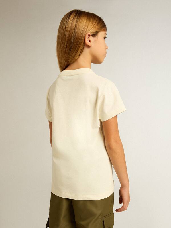 Golden Goose - Girls' cotton T-shirt in worn white with red embroidery on the chest in 