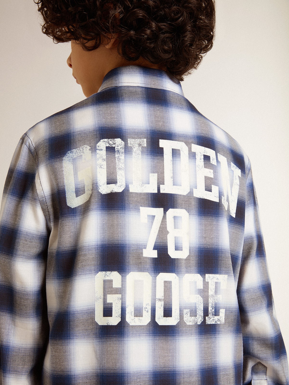 Golden Goose - Boys' blue and white checked shirt with print on the back in 