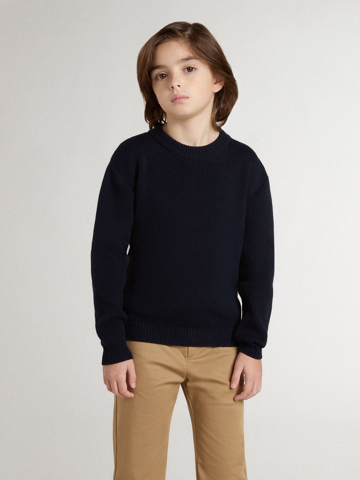 Golden Goose - Maglione girocollo da bambino di colore blu con scritta 'Golden' sul retro in 