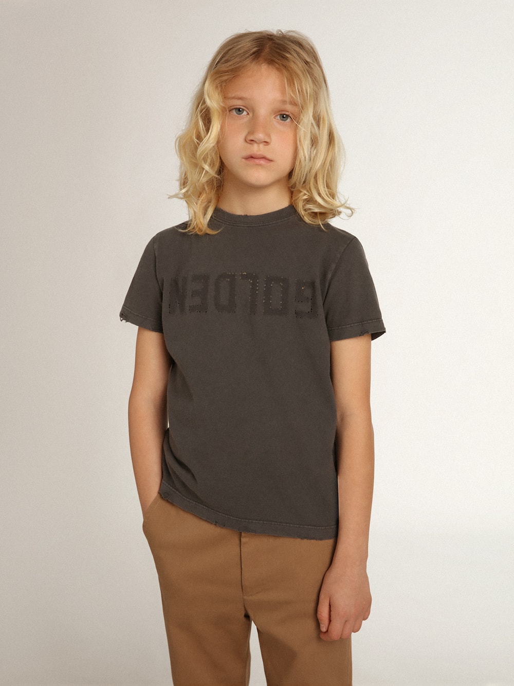 Golden Goose - Boys’ T-shirt in gray with distressed treatment in 