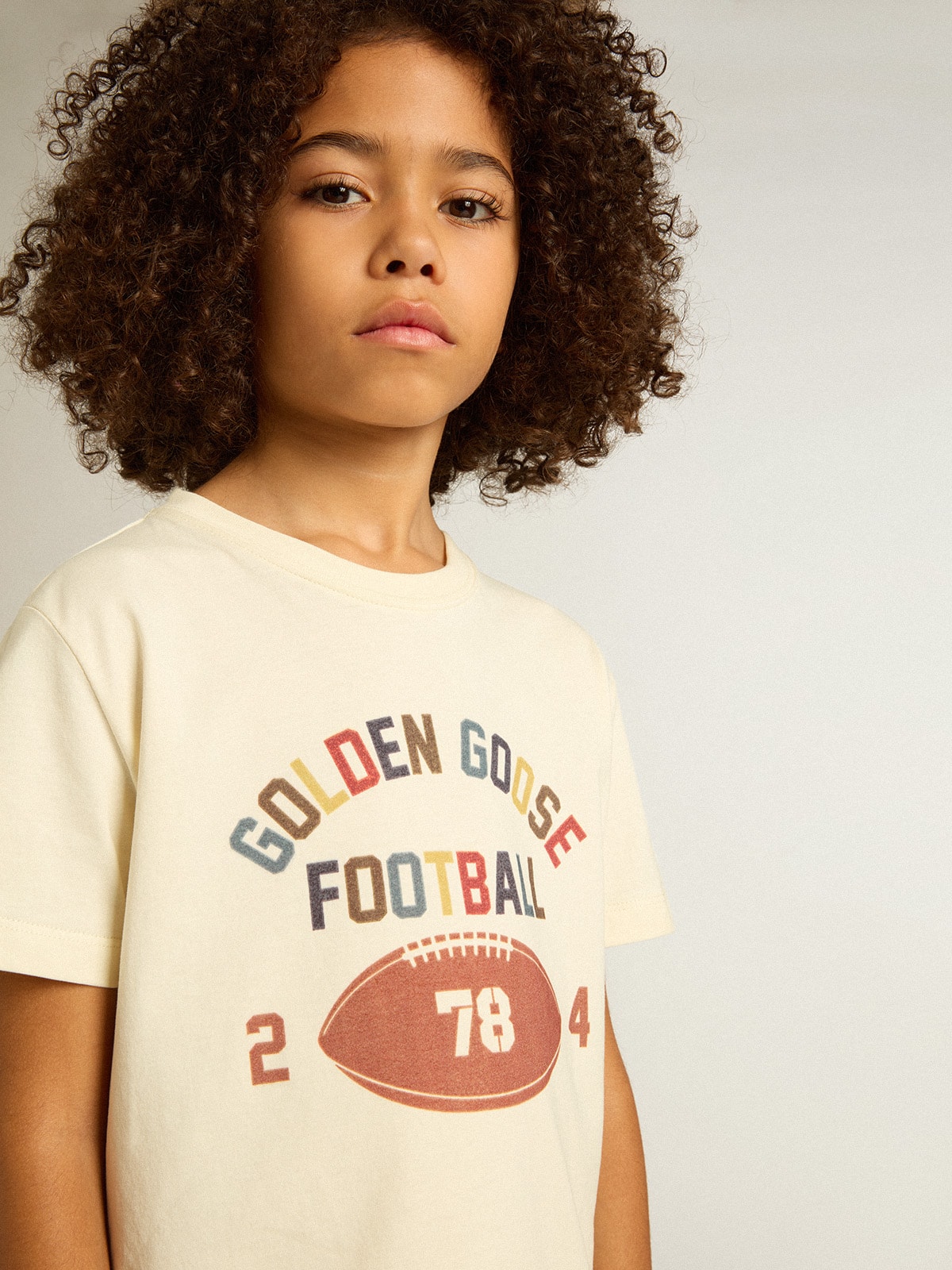 Golden Goose - Camiseta infantil masculina branco usado com escrita multicolorida in 