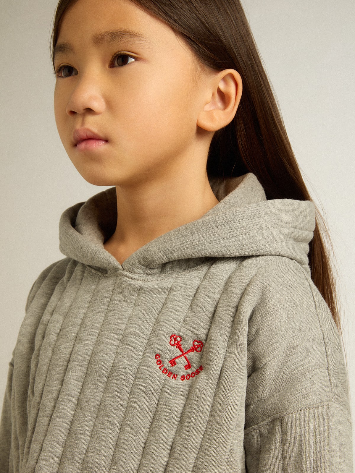 Golden Goose - Girls' cropped sweatshirt in gray melange with a hood and embroidery on the front in 