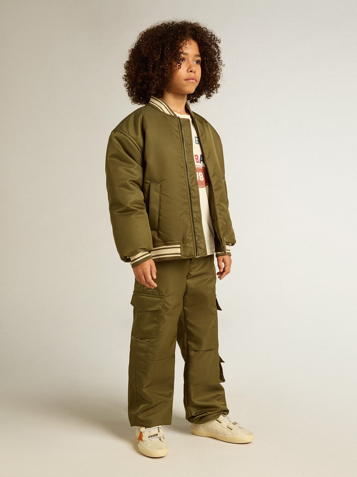 Golden Goose - Giacca bomber Kids in nylon color verde militare e scritta sul retro in 