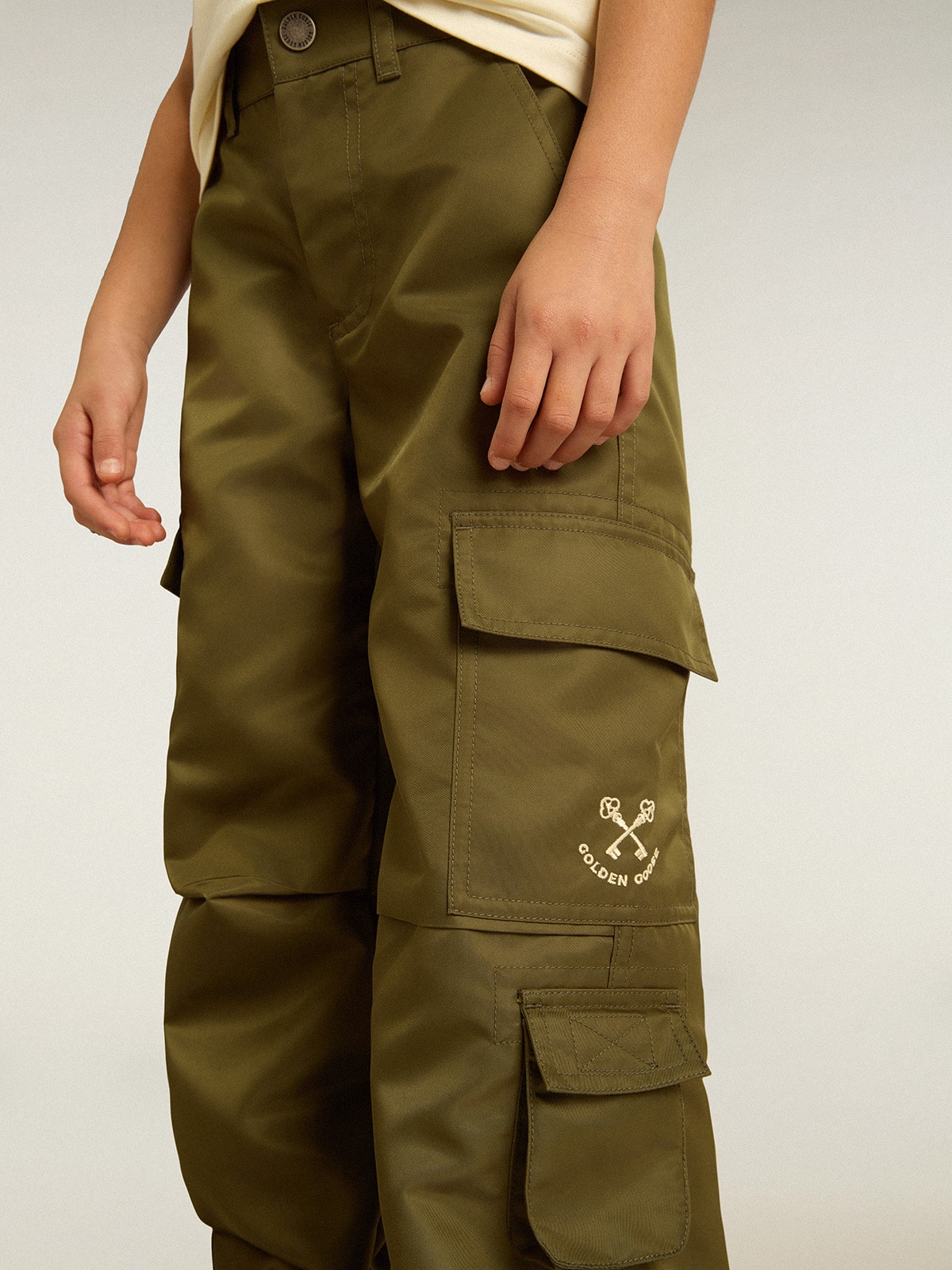 Golden Goose - Kids cargo pants in military green in 