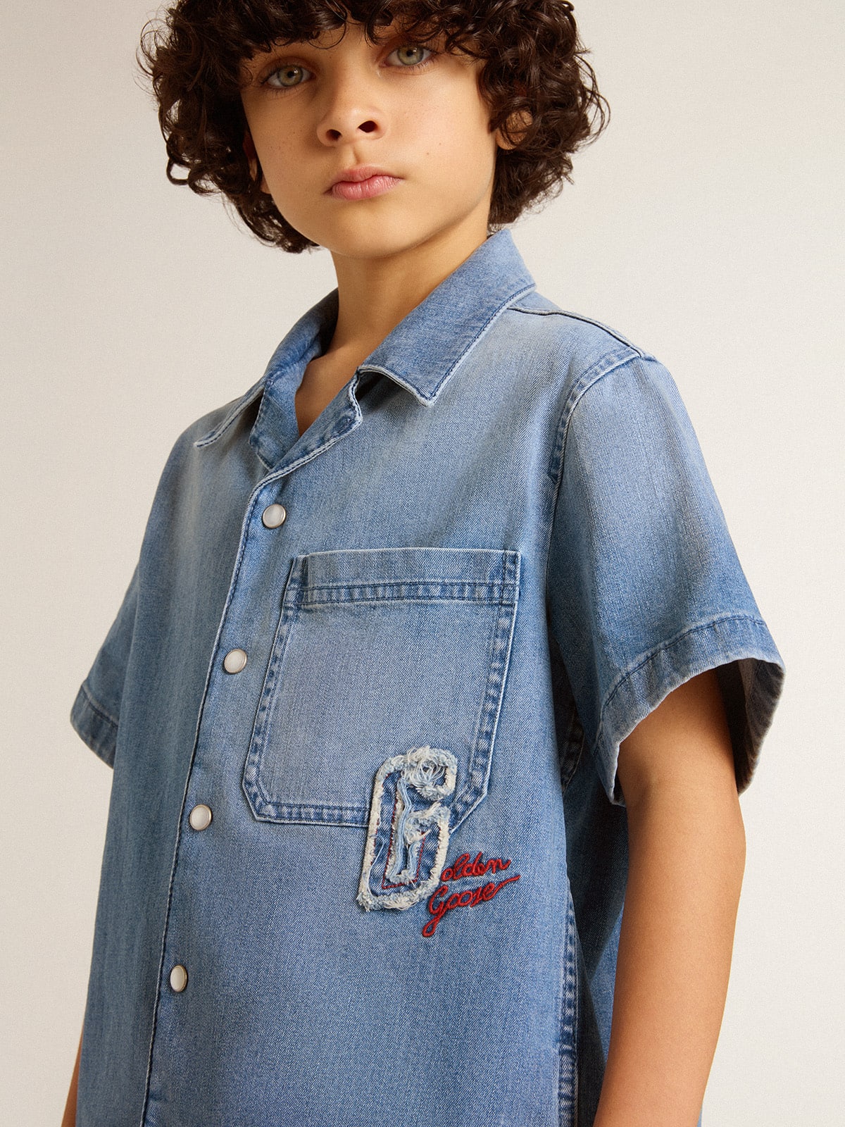 Golden Goose - Short en denim pour enfant avec broderie à l’arrière in 