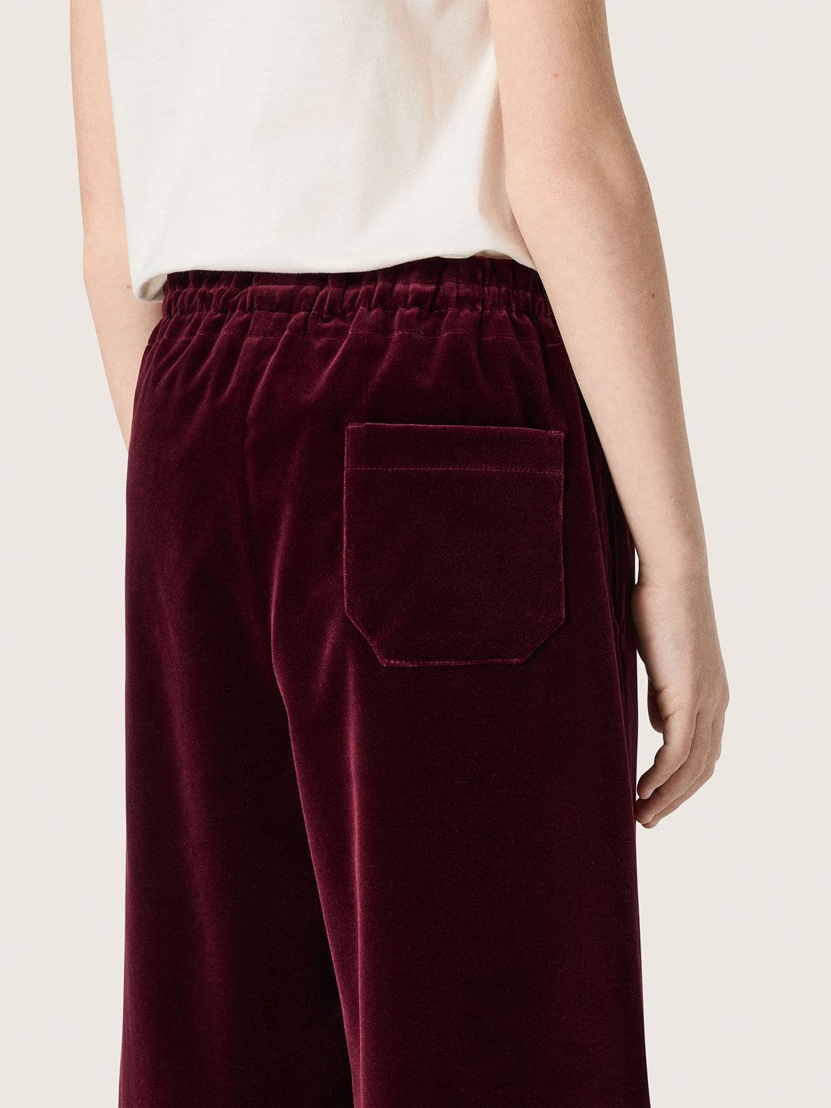 Golden Goose - Girls’ burgundy velvet-effect pants with rear pocket in 
