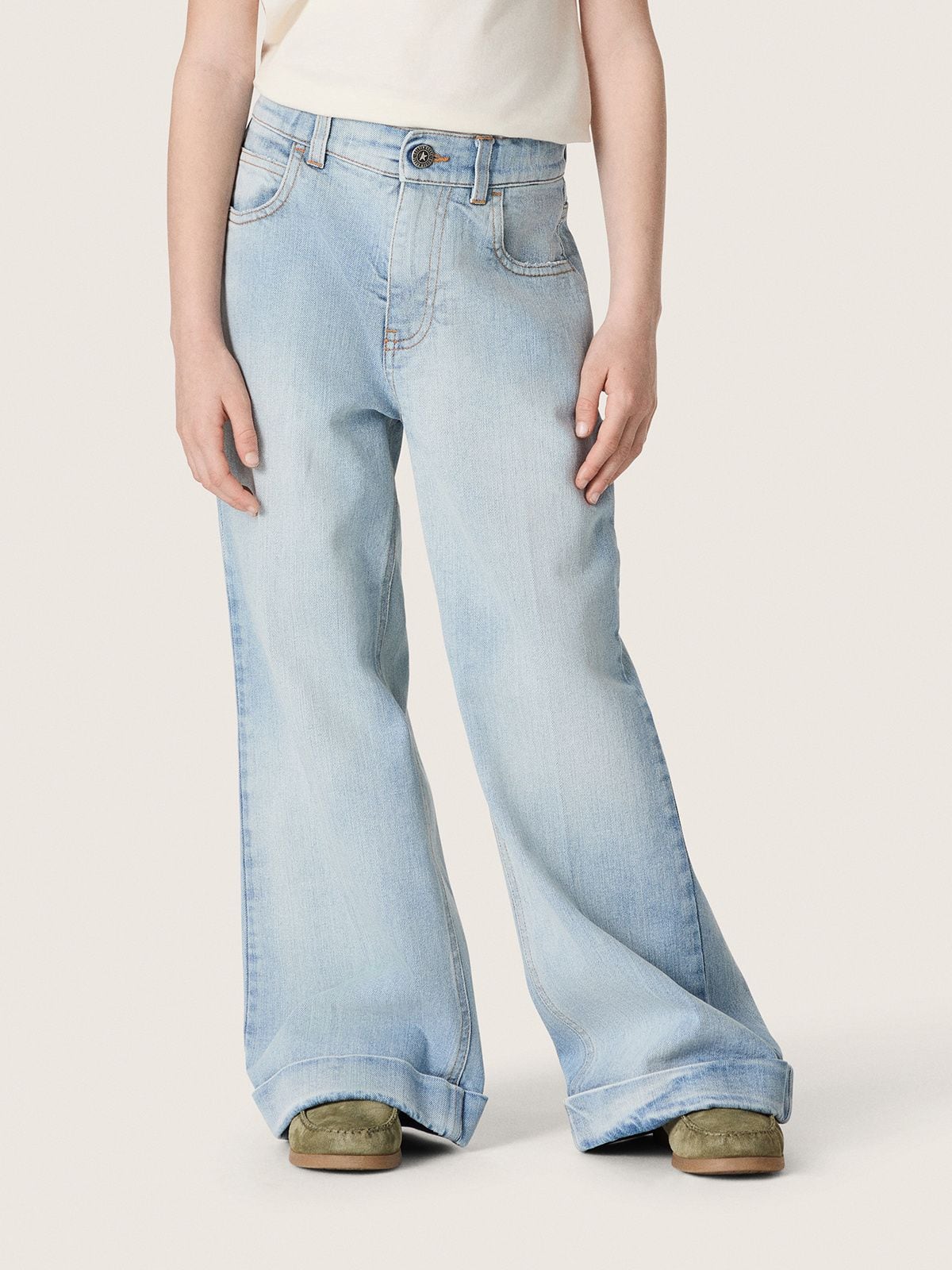 Golden Goose - Vaqueros bootcut de ni&ntilde;a Golden en denim celeste con logotipo bordado in 