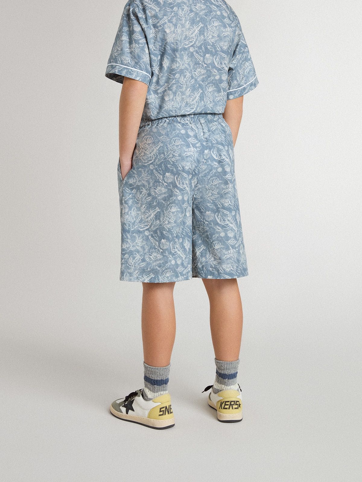 Golden Goose - Shorts de niño azules con estampado blanco in 