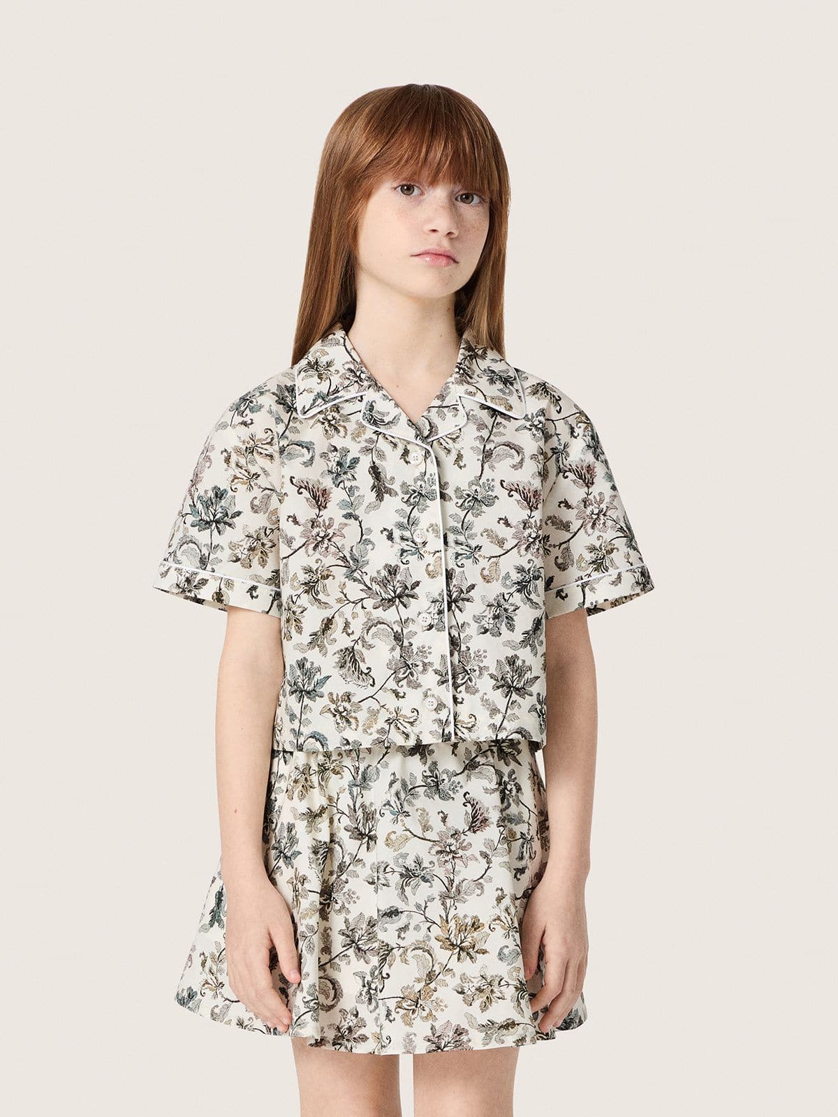 Golden Goose - Wei&szlig;es M&auml;dchen-Kurzarmhemd Journey aus Baumwollcanvas mit gr&uuml;n-wei&szlig;em Blumenprint in 