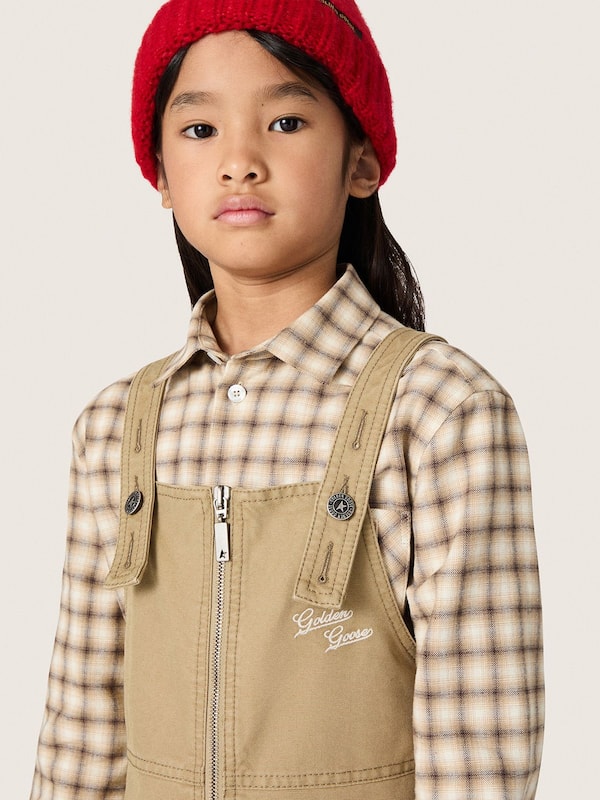 Abito salopette da bambina in cotone beige con ricamo