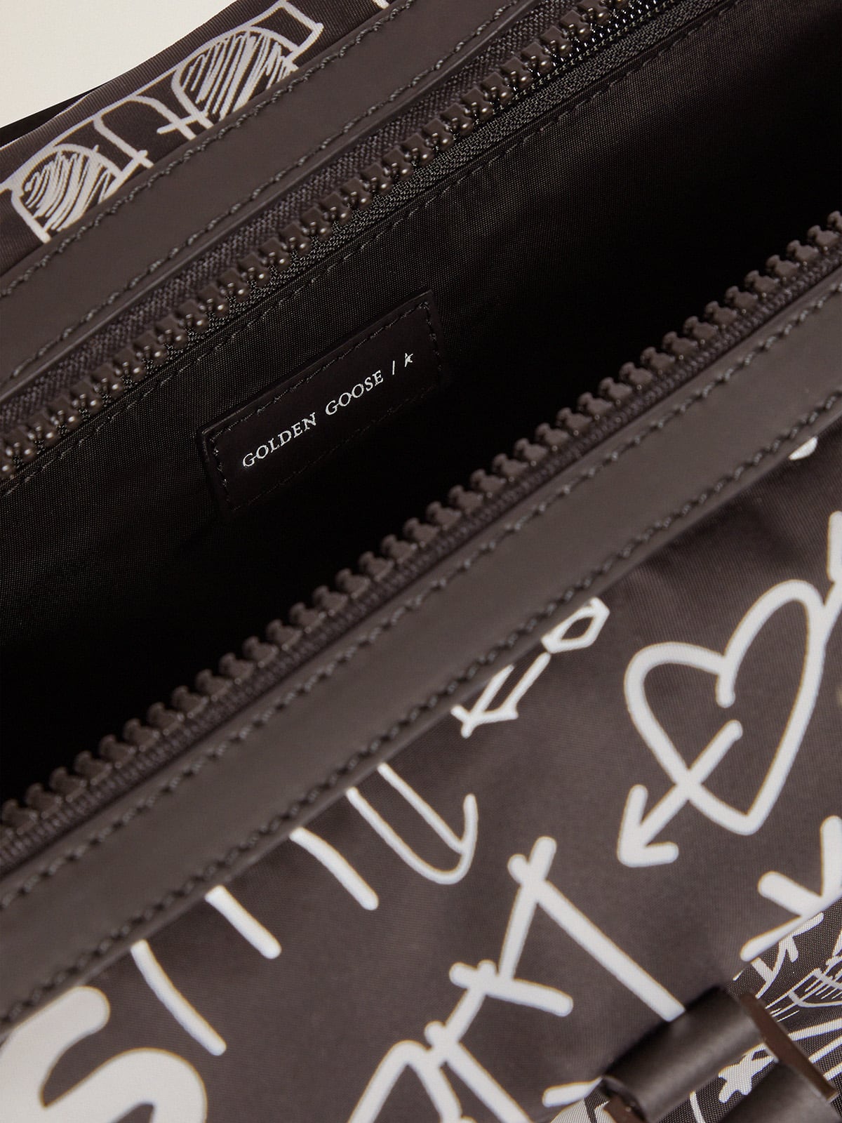 Golden Goose - Journey duffle bag in black nylon with contrasting white decorations in 