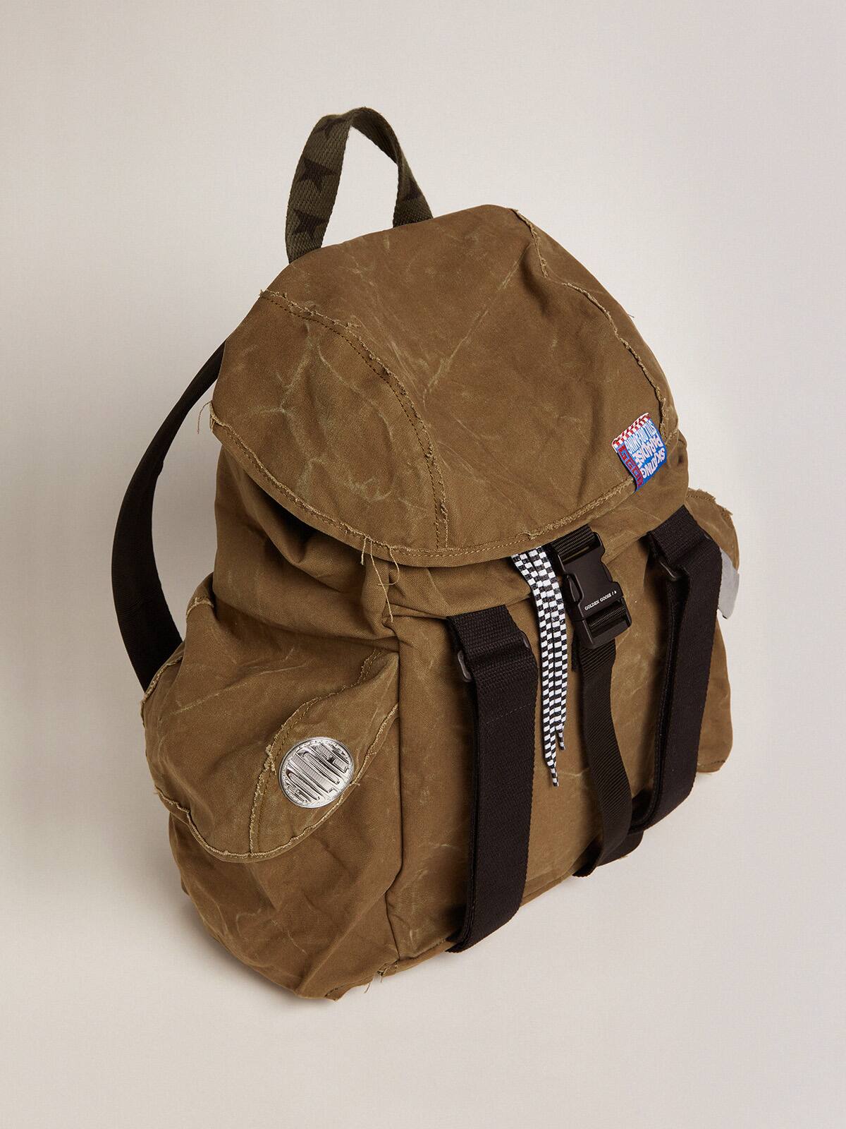 Golden Goose - Dreamer backpack in military green fabric with side pockets in 
