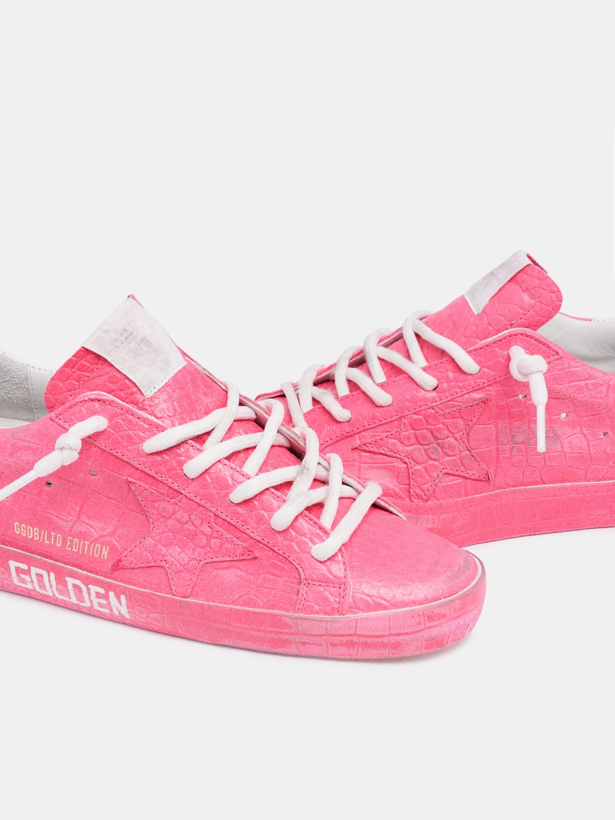 Golden Goose - Pink Super-star with white laces in 