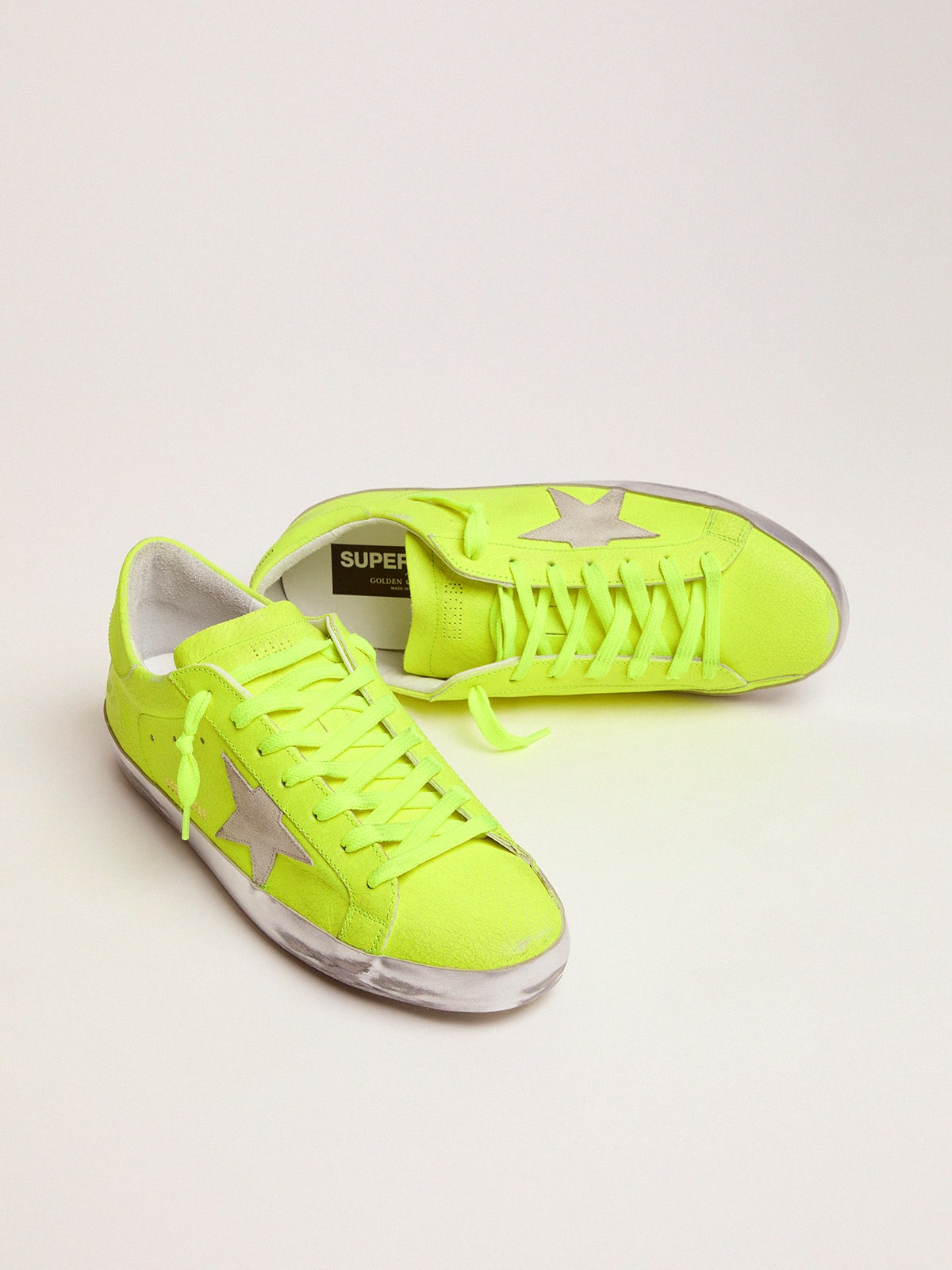 Golden Goose - Super-Star sneakers in fluorescent yellow crackle-effect leather in 