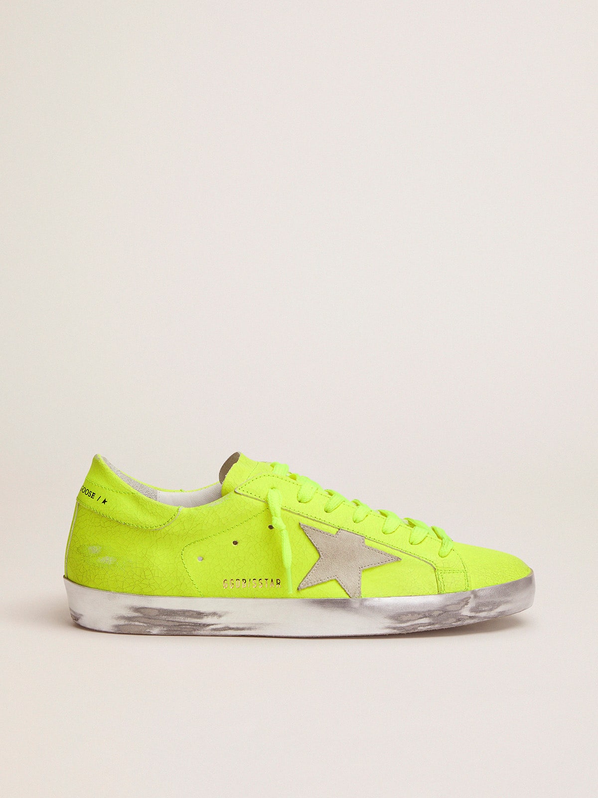 Golden Goose - Super-Star sneakers in fluorescent yellow crackle-effect leather in 