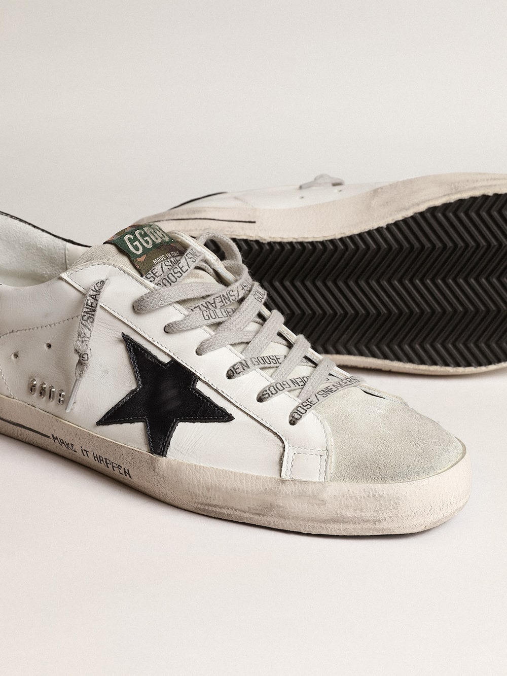 Golden Goose - Super-Star with blue metallic leather star and black heel tab in 