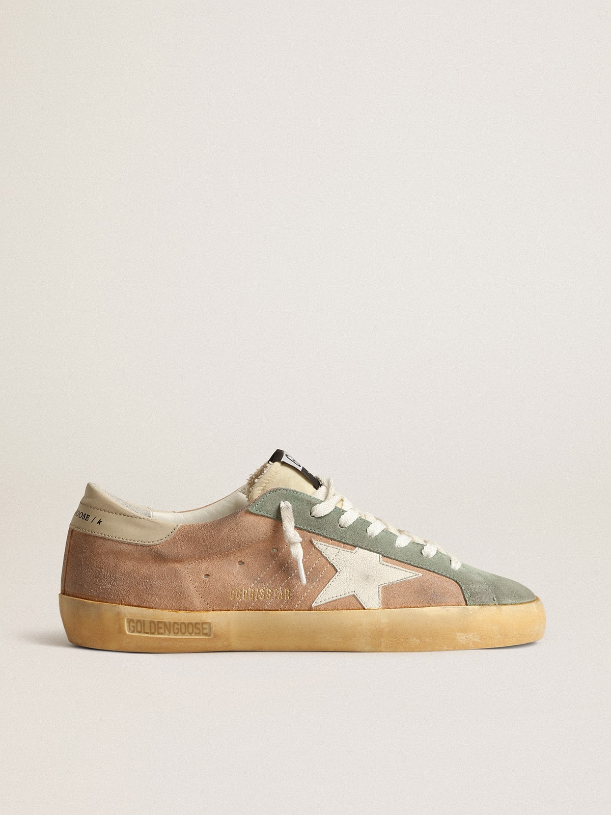 Golden Goose - Super-Star de suede marrom e verde com estrela de napa branca in 