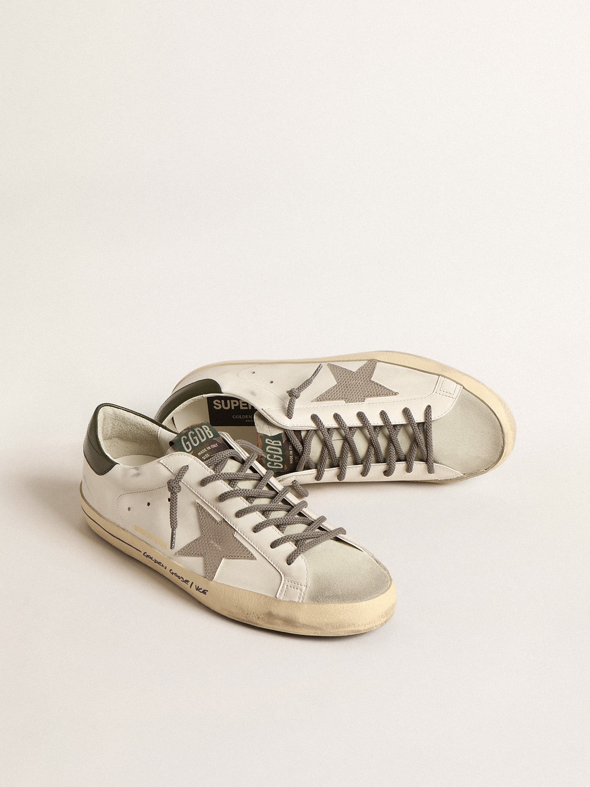 Golden Goose - Super-Star LTD con estrella con estampado cocodrilo y refuerzo del talón verde in 