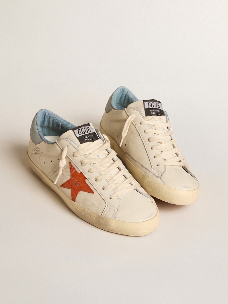 Golden Goose - Super-Star para hombre con estrella con estampado cocodrilo y refuerzo del tal&oacute;n celeste plateado in 