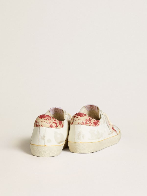 Golden Goose - White Men's Super-Star LAB with rust-effect star and heel tab in 