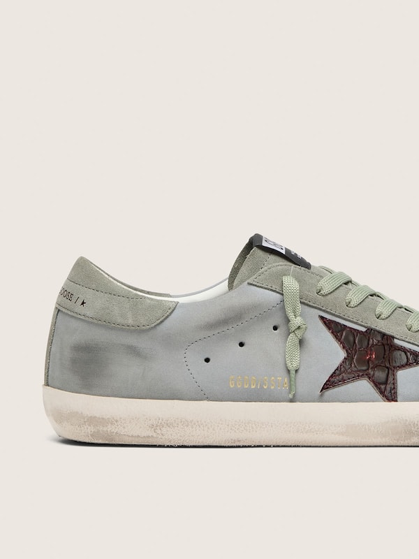 Golden Goose - Men&rsquo;s Super-Star in light blue leather with burgundy croc-print star in 
